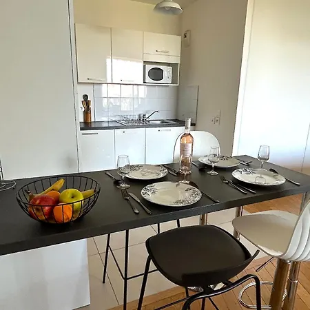 Des Batignolles * פריז